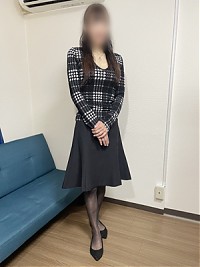 じゅり奧様出勤一番手空いてます♪