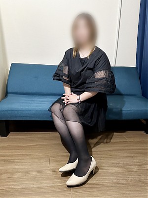きらら(愛嬌抜群小柄で可愛い奥様♪)