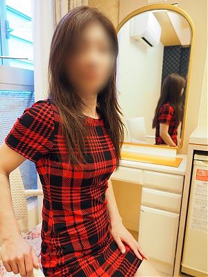 みき奥様出勤一番手空いてます♪