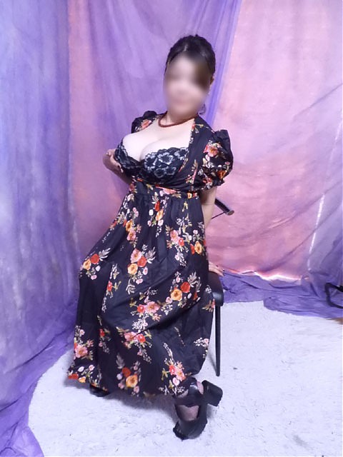 「おまかせ」でエロ奥様と遊んじゃおう！！