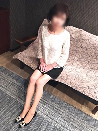梅田店で一番の細身で一番の変態です！！！