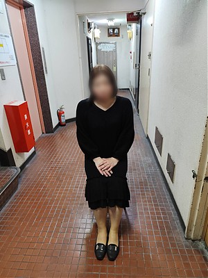 新人★【かえで奥様】